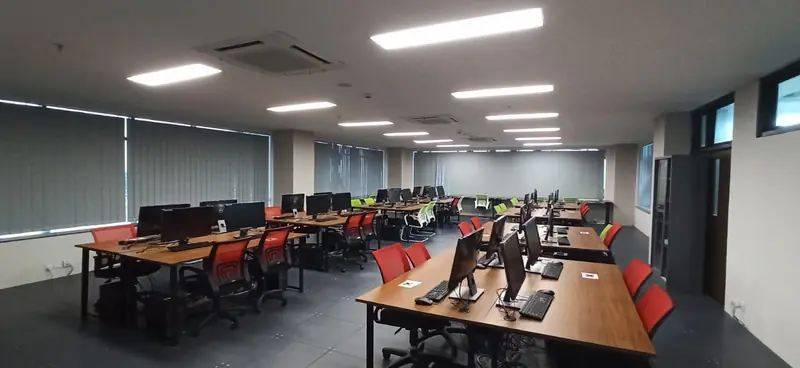 Fasilitas Lab RKS Ruang 10.4